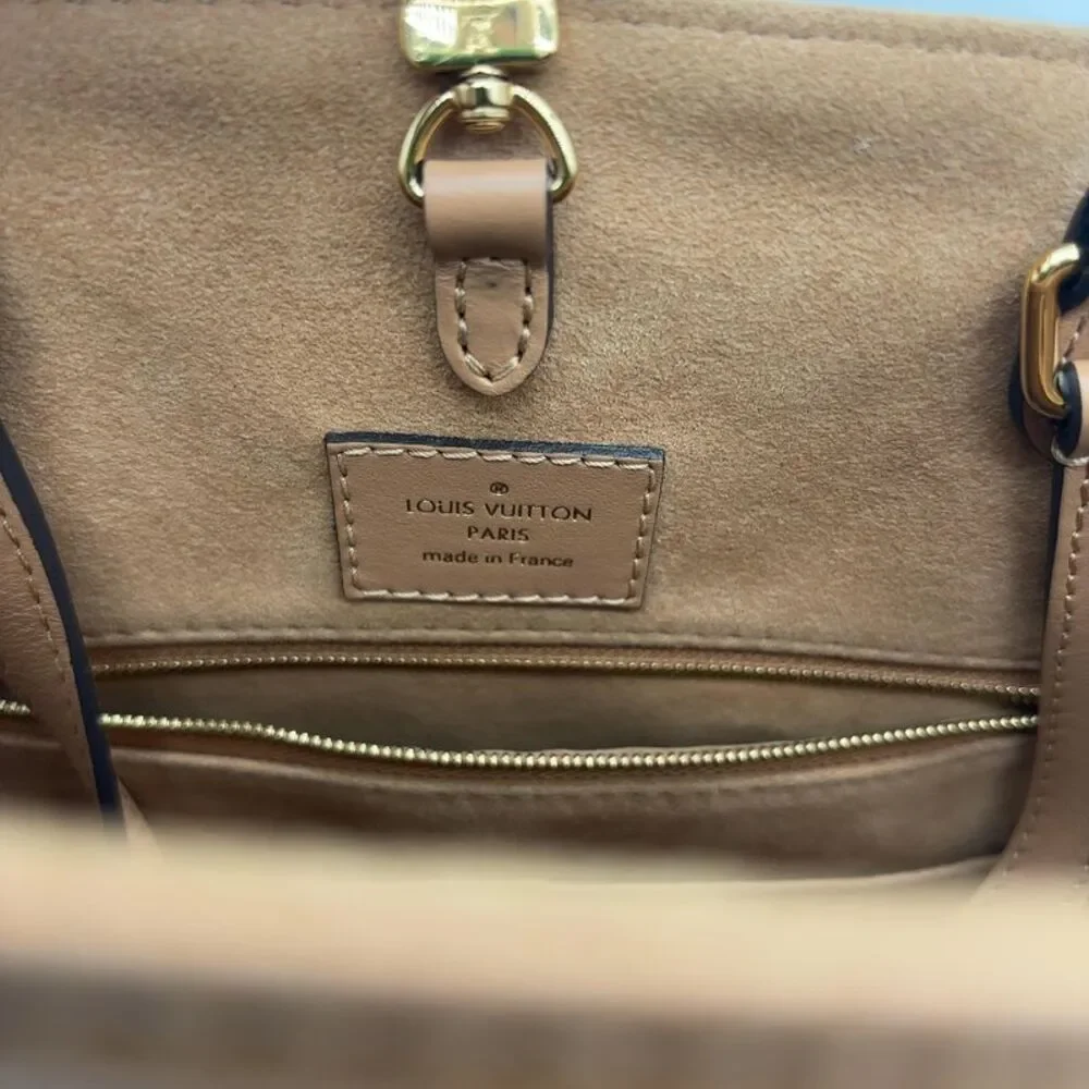 Louis Vuitton Beige Monogram Tote
